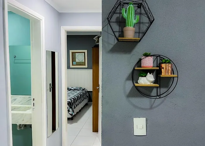 01 - Lindo Apartamento Lado Praia! Guarujá